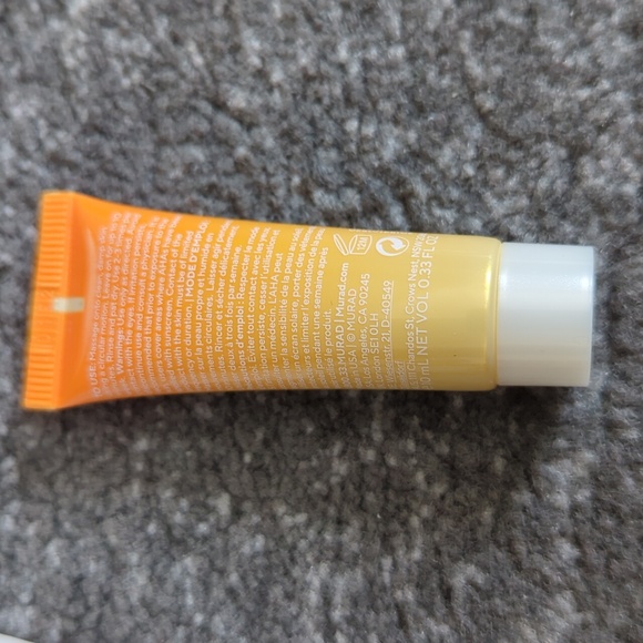 Vitamin C Triple Exfoliating Facial new 10 ml mini - Picture 3 of 9